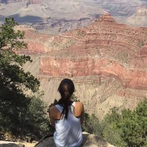 Meet your Posher, Catherine